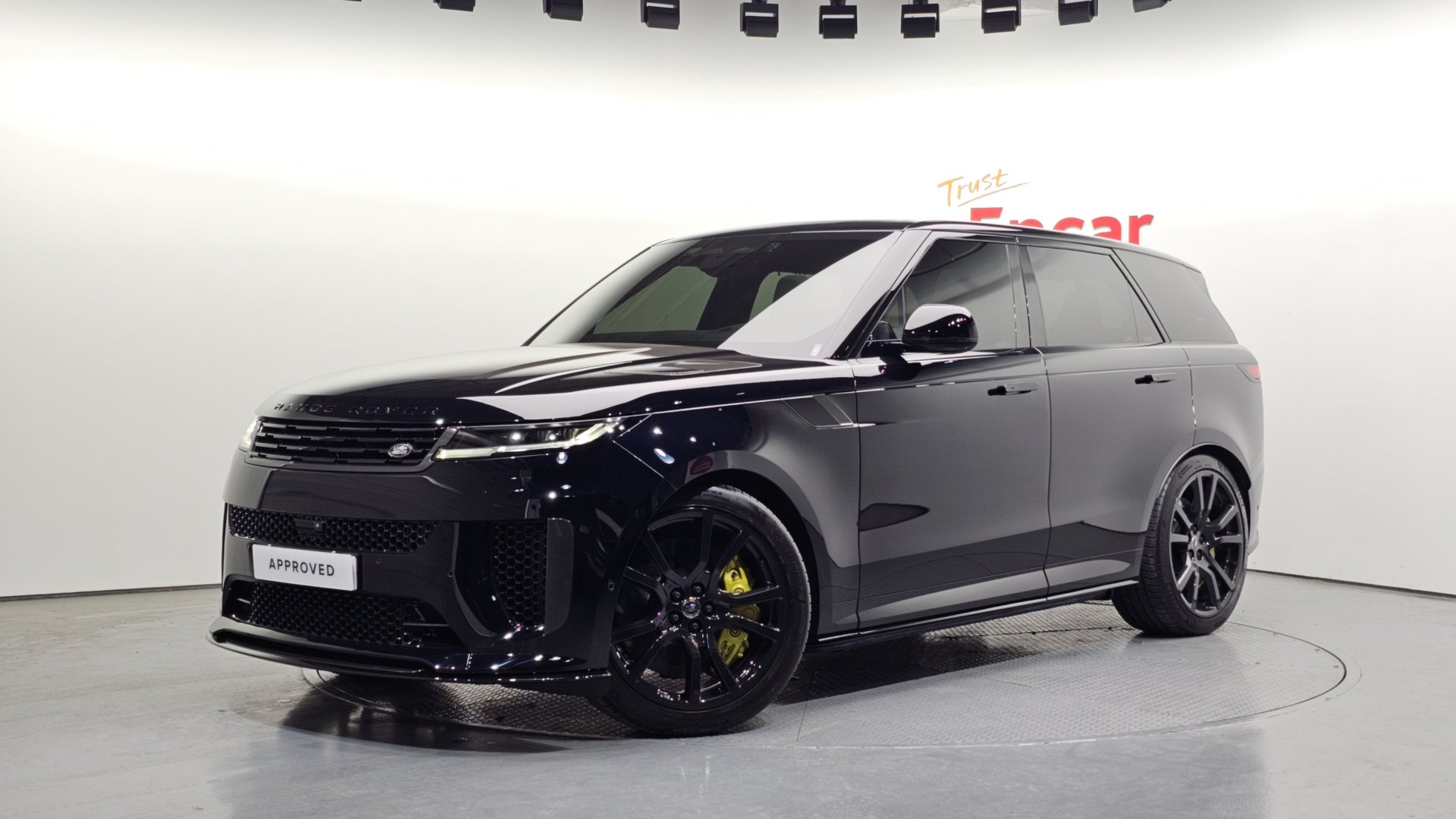 LAND ROVER RANGE ROVER SPORT - View 1