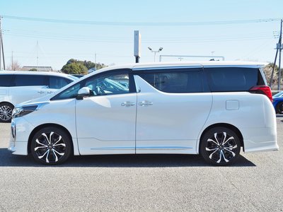 TOYOTA ALPHARD - 8