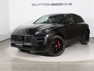 PORSCHE MACAN - 4