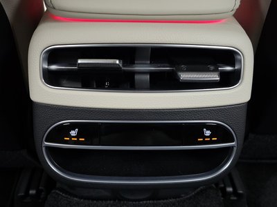 2023 Genesis GV70 thumbnail 34