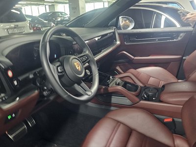 PORSCHE CAYENNE - 5