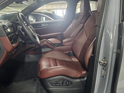 PORSCHE CAYENNE - 6