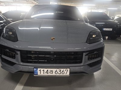PORSCHE CAYENNE - 1