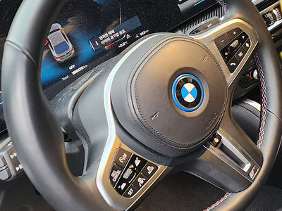 BMW I4 - 9