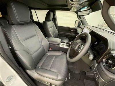 TOYOTA LAND CRUISER 250 - 9