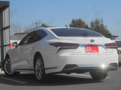 LEXUS LS - 5