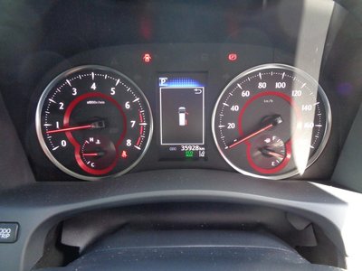 TOYOTA ALPHARD - 10