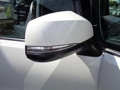 TOYOTA ALPHARD - 8