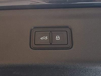 صورة مصغرة 19 لـ 2025 AUDI A6 E-TRON