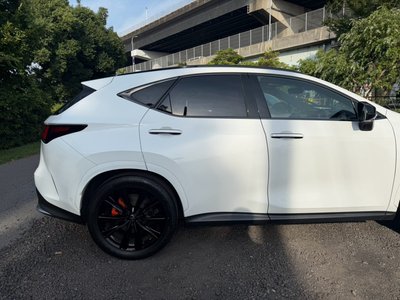 2023 Lexus NX — миниатюра 19