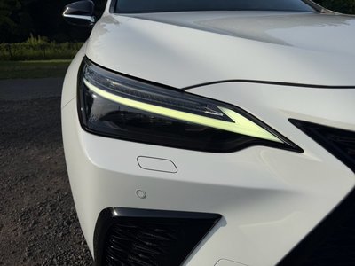 2023 Lexus NX — миниатюра 12