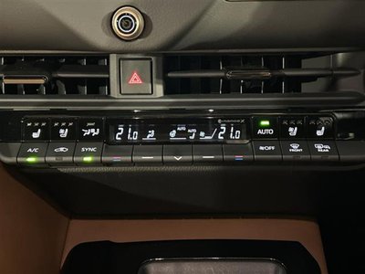 TOYOTA CROWN ESTATE - 7