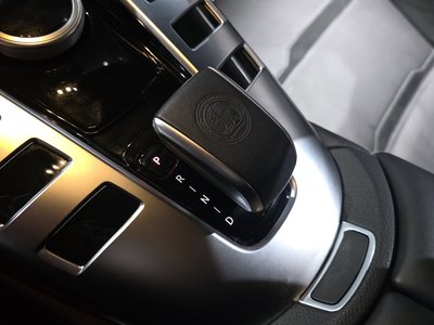 MERCEDES-BENZ GT AMG - 9