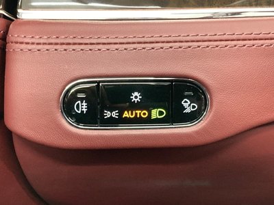 صورة 60 لـ 2019 Bentley CONTINENTAL