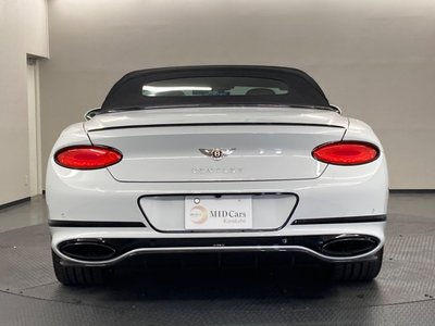 صورة 90 لـ 2019 Bentley CONTINENTAL