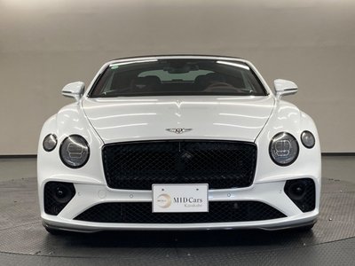 صورة 88 لـ 2019 Bentley CONTINENTAL