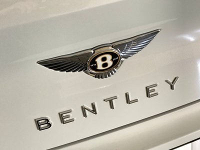 صورة 104 لـ 2019 Bentley CONTINENTAL