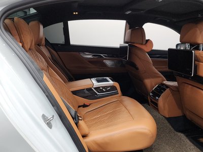 2022 BMW 7 SERIES thumbnail 12