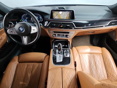 2022 BMW 7 SERIES photo 5