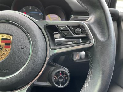PORSCHE MACAN - 7