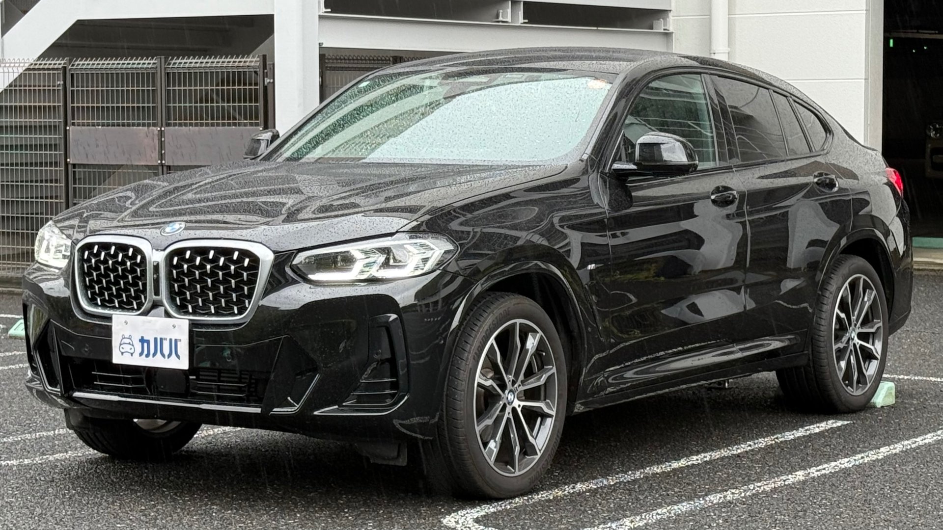 BMW X4 XDRIVE 20D M SPORT - View 1