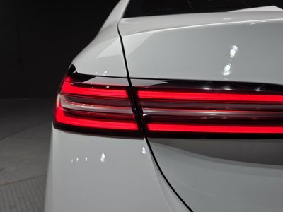 BMW 5 SERIES - 10