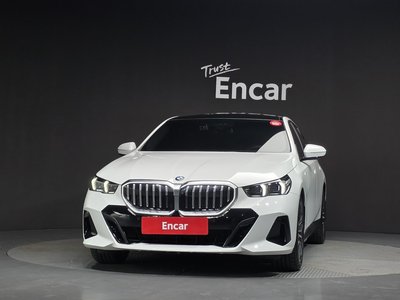 BMW 5 SERIES - 2