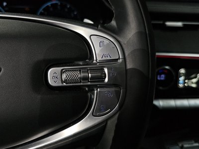 2021 Genesis GV70 — миниатюра 32