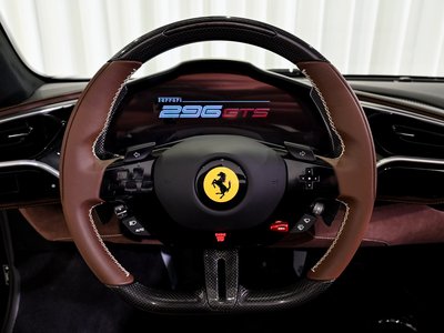 صورة مصغرة 13 لـ 2025 Ferrari 296 GTS