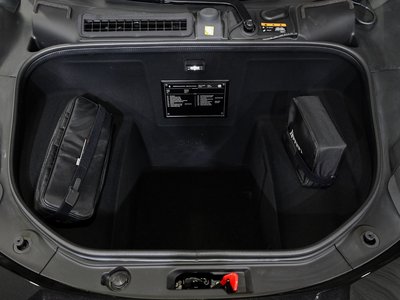صورة مصغرة 18 لـ 2025 Ferrari 296 GTS