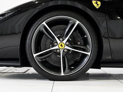صورة 4 لـ 2025 Ferrari 296 GTS