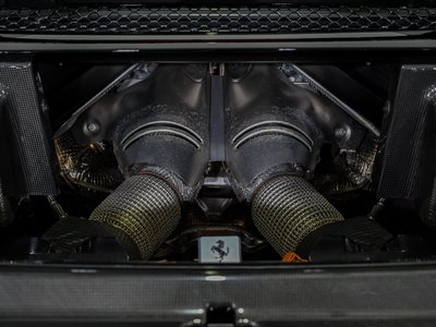 صورة مصغرة 19 لـ 2025 Ferrari 296 GTS