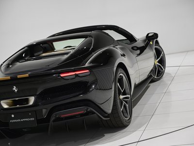 صورة مصغرة 49 لـ 2025 Ferrari 296 GTS