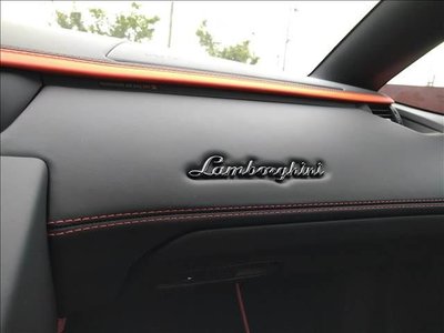 صورة مصغرة 16 لـ 2018 Lamborghini AVENTADOR