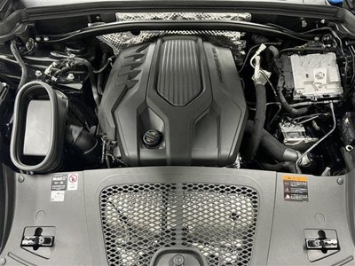 2025 Porsche MACAN — миниатюра 79