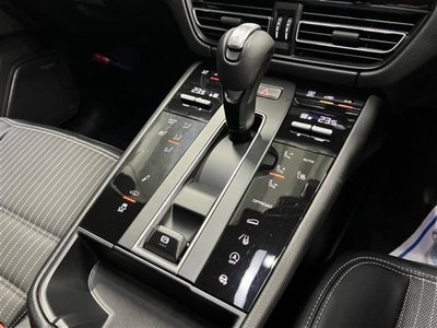 2025 Porsche MACAN — миниатюра 54