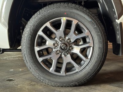 TOYOTA TUNDRA - 5