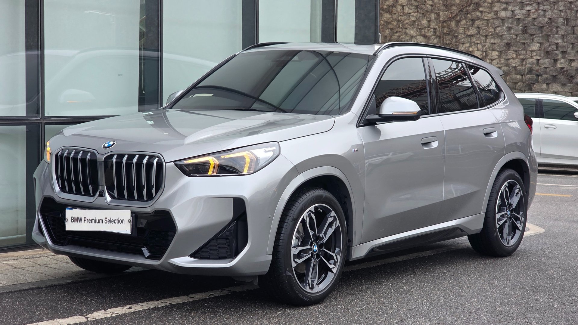 BMW X1 - View 1