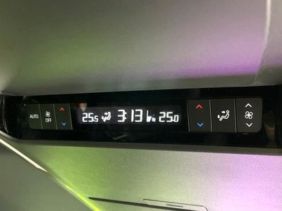 صورة مصغرة 41 لـ 2025 Toyota ALPHARD
