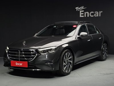 MERCEDES-BENZ E-CLASS - 1