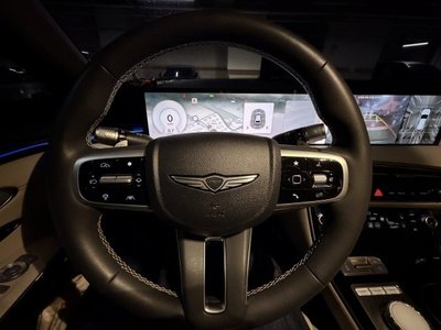 2025 Genesis GV70 — миниатюра 13