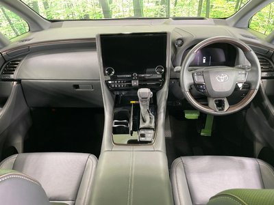 2025 TOYOTA ALPHARD photo 2