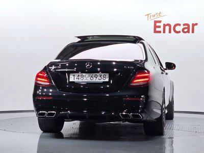 2019 Mercedes-BENZ E-CLASS — фото 4