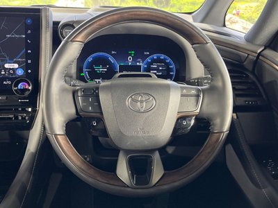 2024 Toyota ALPHARD — миниатюра 12