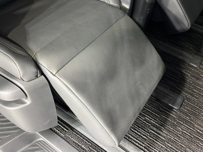 2024 Toyota ALPHARD — миниатюра 35
