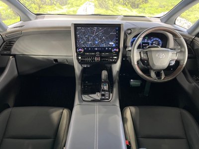 TOYOTA ALPHARD - 2