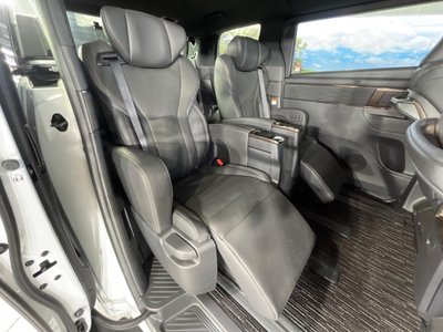 2024 Toyota ALPHARD — миниатюра 34