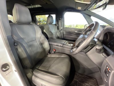 TOYOTA ALPHARD - 9