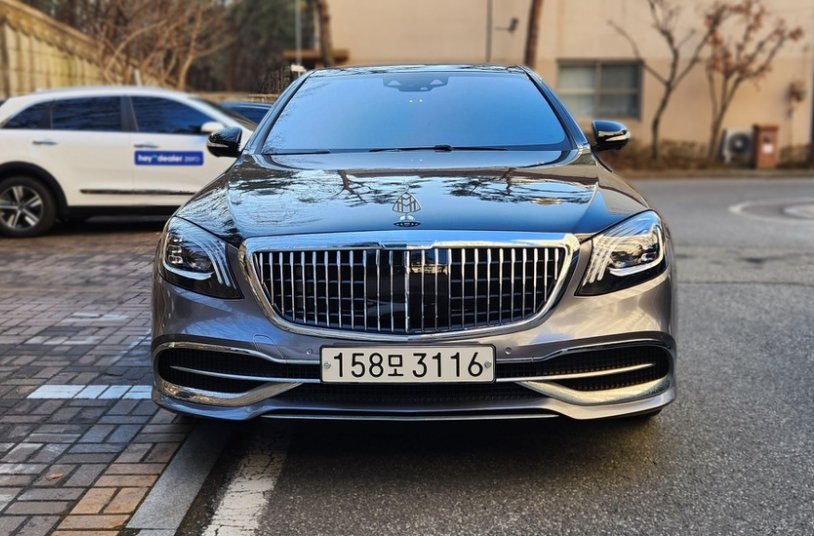 MERCEDES-BENZ S-CLASS - View 1