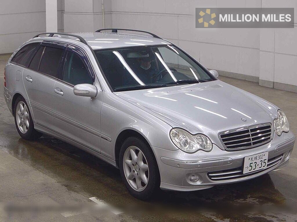 MERCEDES-BENZ C-CLASS - View 1